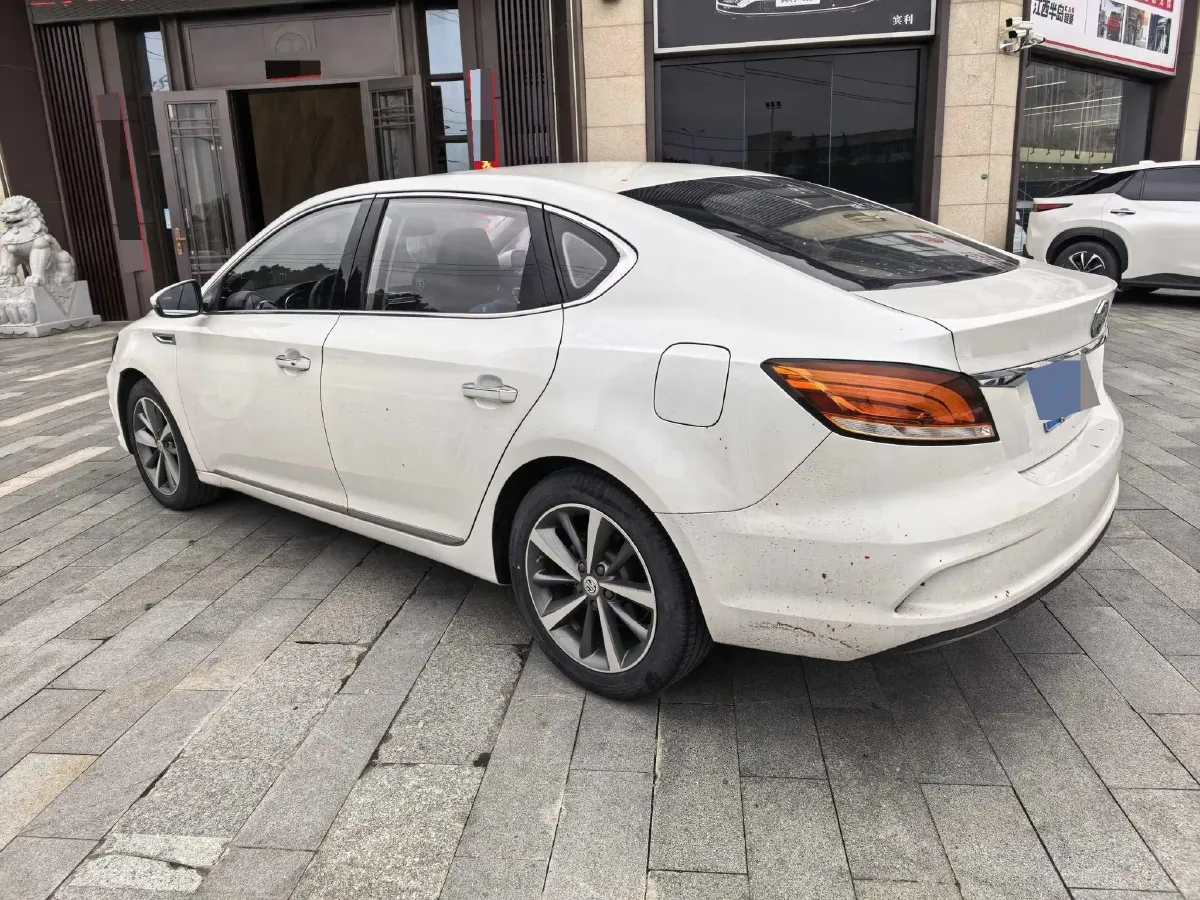 2019 MAXUS D60 1.5T 169HP L4 7DCT,autocango,china used car exporter,china ev exporter,chinese used car exporter,chinese used ev exporter