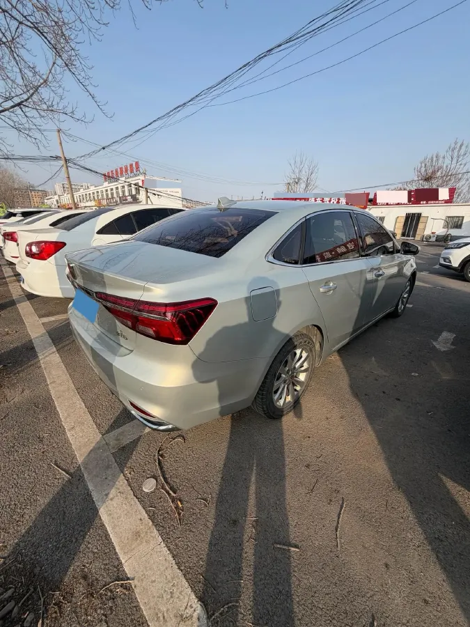 2017 Roewe i6 1.0T 125HP L3 2AT PHEV,autocango,china used car exporter,china ev exporter,chinese used car exporter,chinese used ev exporter