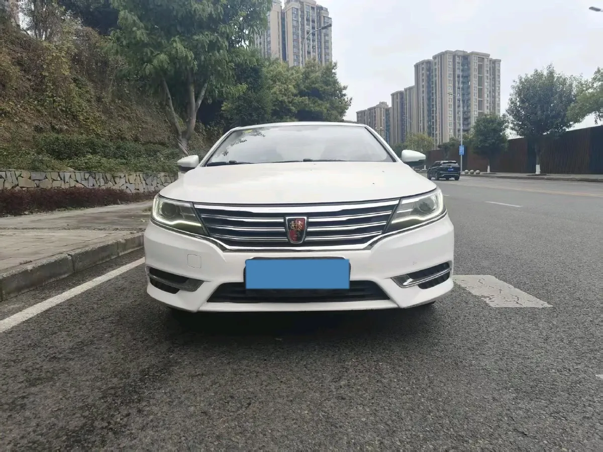 2018 Roewe i6 1.5T 169HP L4 7DCT,autocango,china used car exporter,china ev exporter,chinese used car exporter,chinese used ev exporter