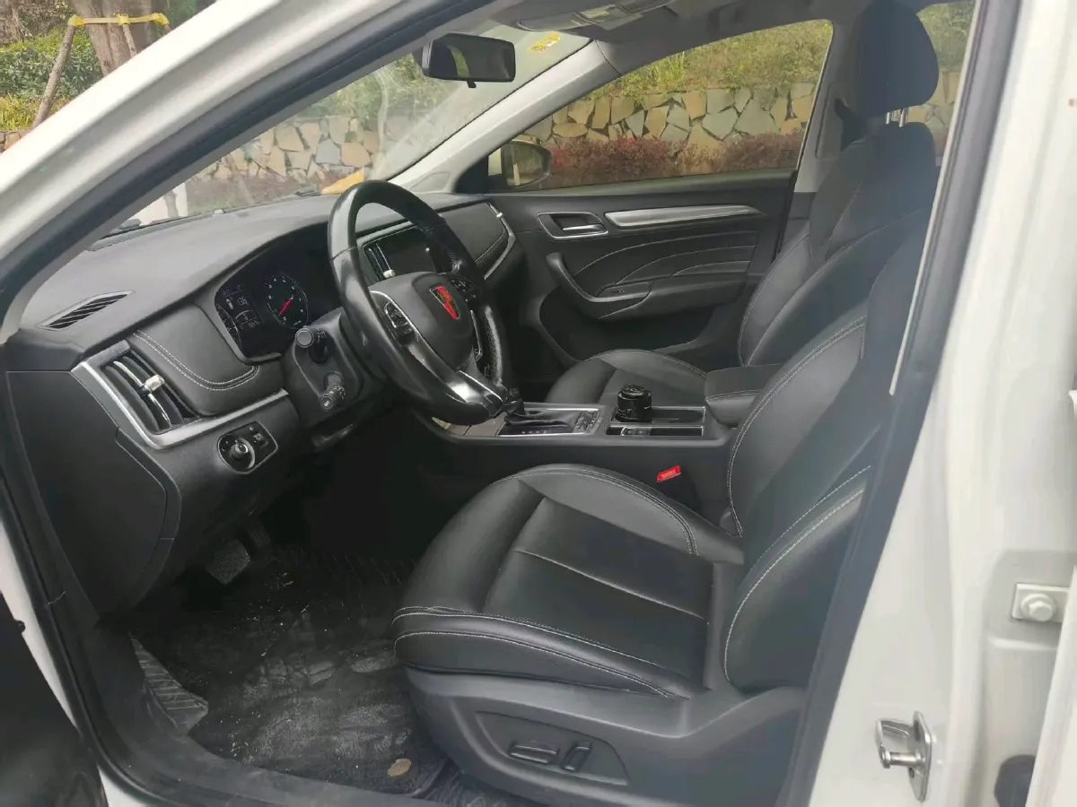 2018 Roewe i6 1.5T 169HP L4 7DCT,autocango,china used car exporter,china ev exporter,chinese used car exporter,chinese used ev exporter