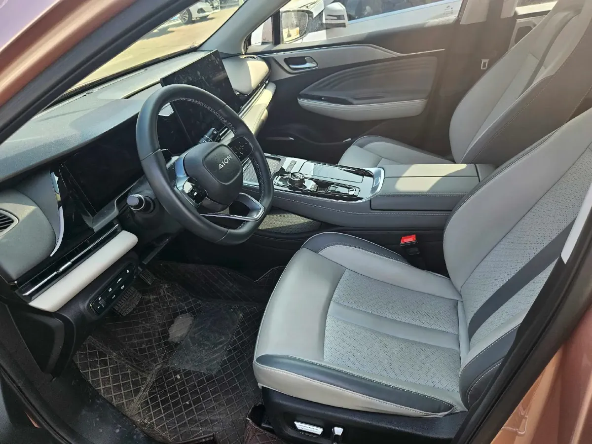 2022 ChangAn Oshan Z6 1.5T 170HP L4 6TCT PHEV 28.4KWH,autocango,china used car exporter,china ev exporter,chinese used car exporter,chinese used ev exporter