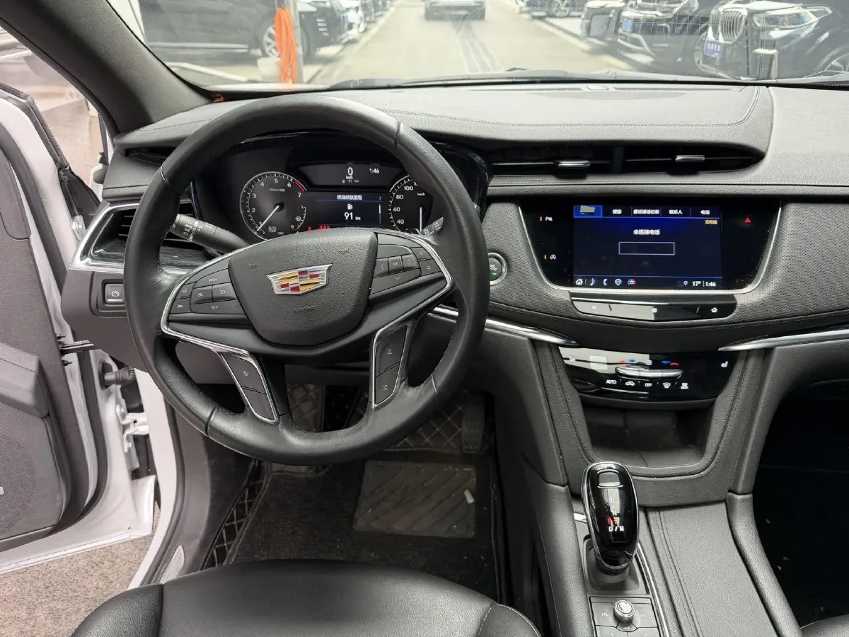 2021 Cadillac XT5 2.0T 237HP L4 9AT,autocango,china used car exporter,china ev exporter,chinese used car exporter,chinese used ev exporter