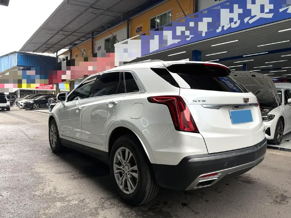 2021 Cadillac XT5 2.0T 237HP L4 9AT,autocango,china used car exporter,china ev exporter,chinese used car exporter,chinese used ev exporter