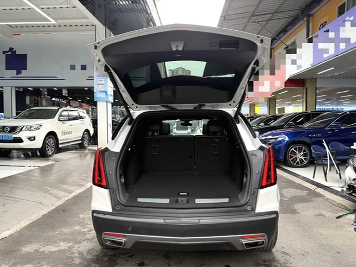2021 Cadillac XT5 2.0T 237HP L4 9AT,autocango,china used car exporter,china ev exporter,chinese used car exporter,chinese used ev exporter