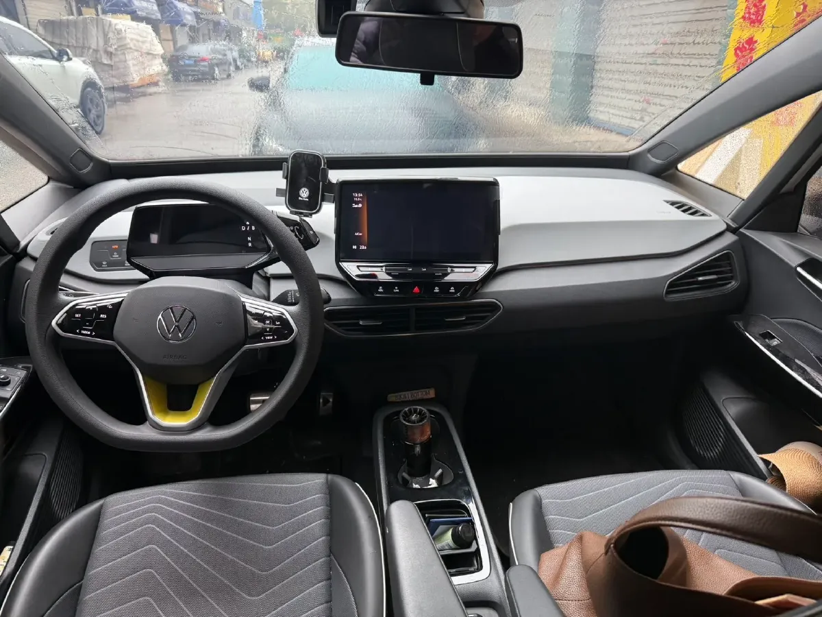 2023 Volkswagen ID.3 BEV 52.8KWH,autocango,china used car exporter,china ev exporter,chinese used car exporter,chinese used ev exporter