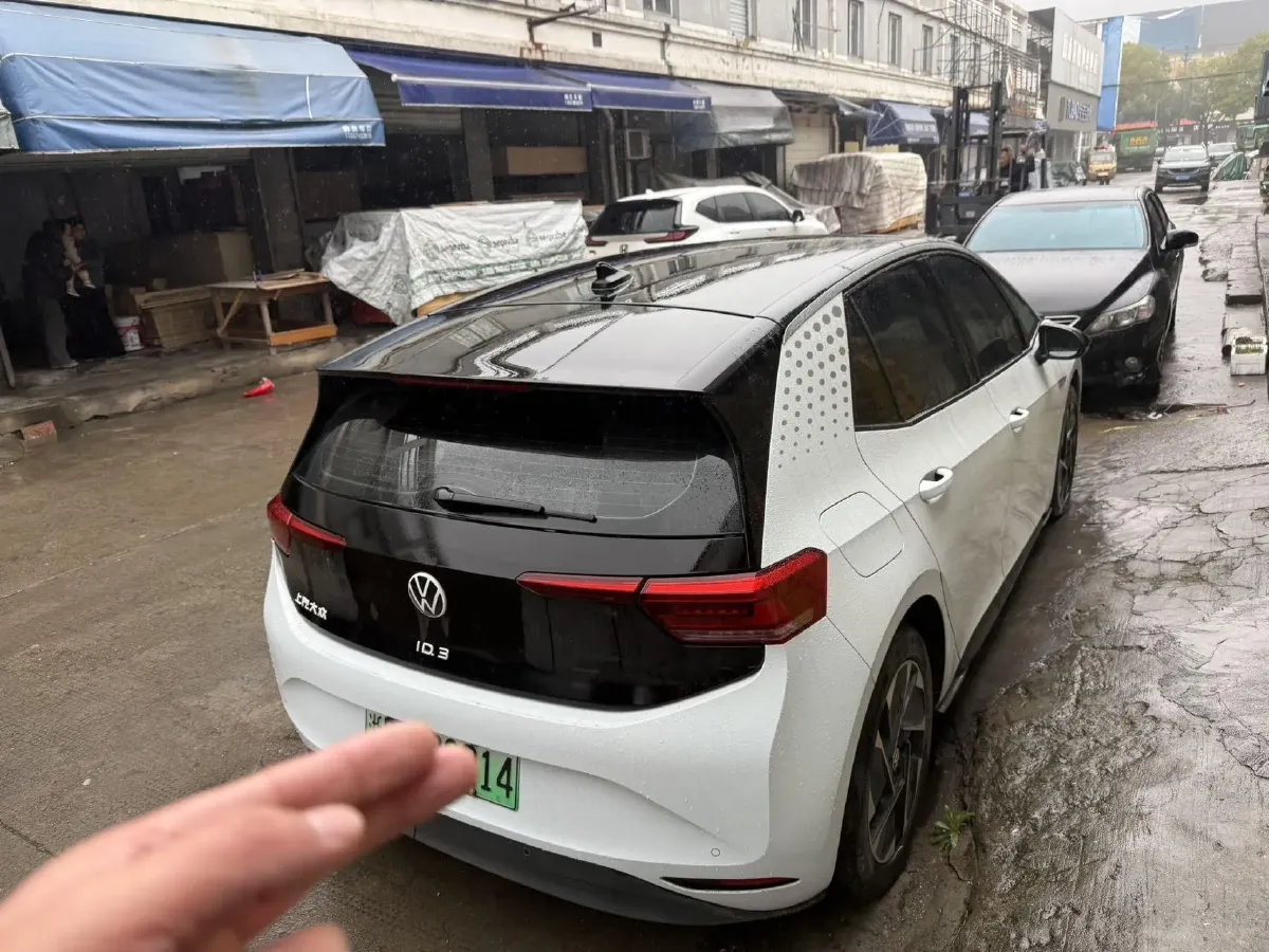 2023 Volkswagen ID.3 BEV 52.8KWH,autocango,china used car exporter,china ev exporter,chinese used car exporter,chinese used ev exporter