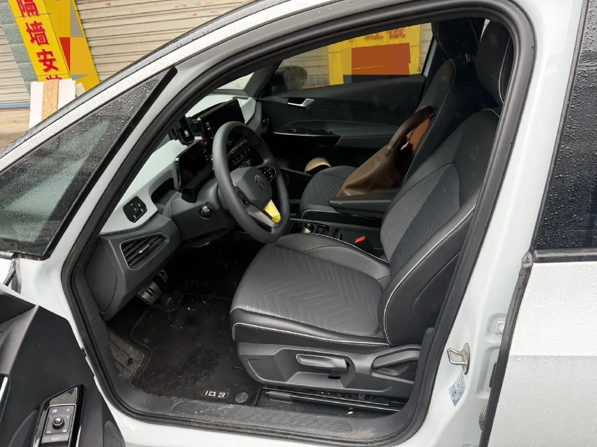 2023 Volkswagen ID.3 BEV 52.8KWH,autocango,china used car exporter,china ev exporter,chinese used car exporter,chinese used ev exporter