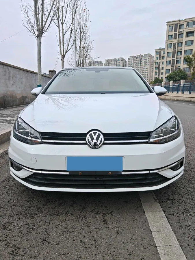 2019 Brilliance Auto V7 1.8T 231HP L4 7DCT,autocango,china used car exporter,china ev exporter,chinese used car exporter,chinese used ev exporter
