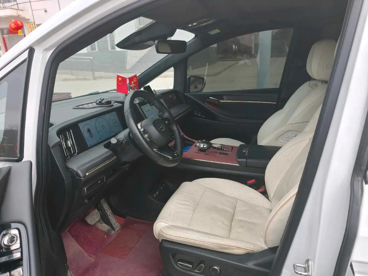 2023 GAC Trumpchi M8 2.0T 252HP L4 8AT,autocango,china used car exporter,china ev exporter,chinese used car exporter,chinese used ev exporter