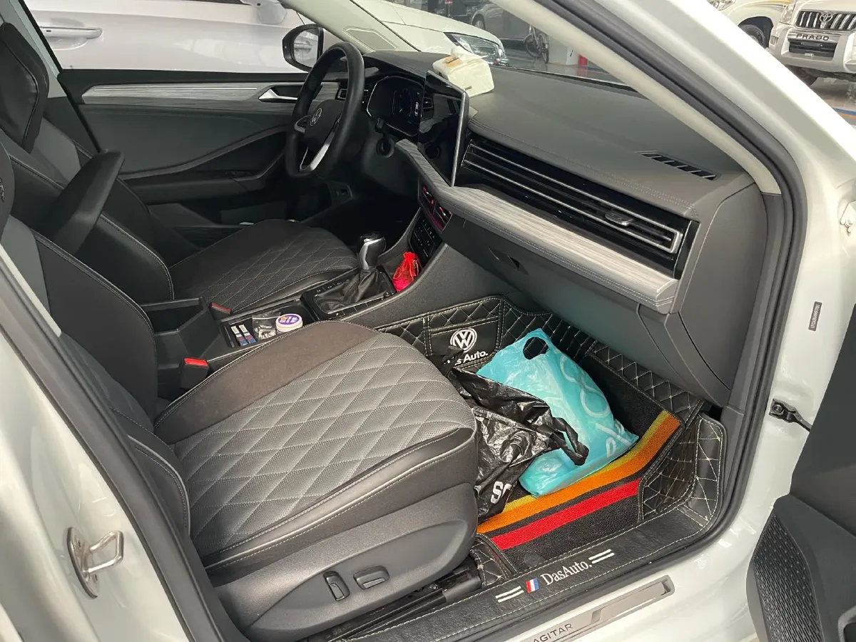 2023 Volkswagen Sagitar 1.5T 160HP L4 7DCT,autocango,china used car exporter,china ev exporter,chinese used car exporter,chinese used ev exporter