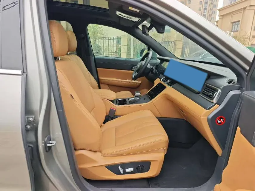 2020 Li ONE Range Extended 131HP REEV 40.5KWH,autocango,china used car exporter,china ev exporter,chinese used car exporter,chinese used ev exporter