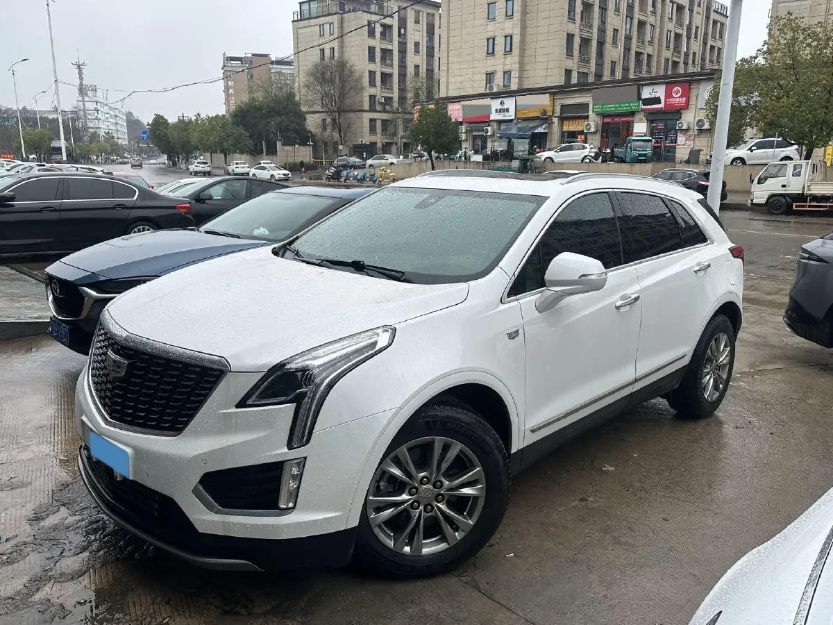 2022 Cadillac XT5 2.0T 237HP L4 9AT,autocango,china used car exporter,china ev exporter,chinese used car exporter,chinese used ev exporter
