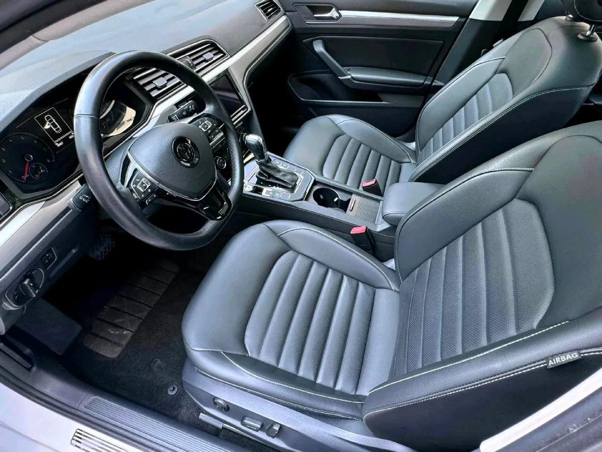 2019 Volkswagen Passat 1.4T 150HP L4 7DCT,autocango,china used car exporter,china ev exporter,chinese used car exporter,chinese used ev exporter