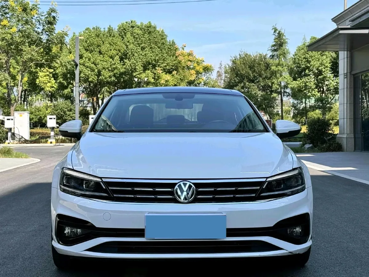 2019 Volkswagen Passat 1.4T 150HP L4 7DCT,autocango,china used car exporter,china ev exporter,chinese used car exporter,chinese used ev exporter