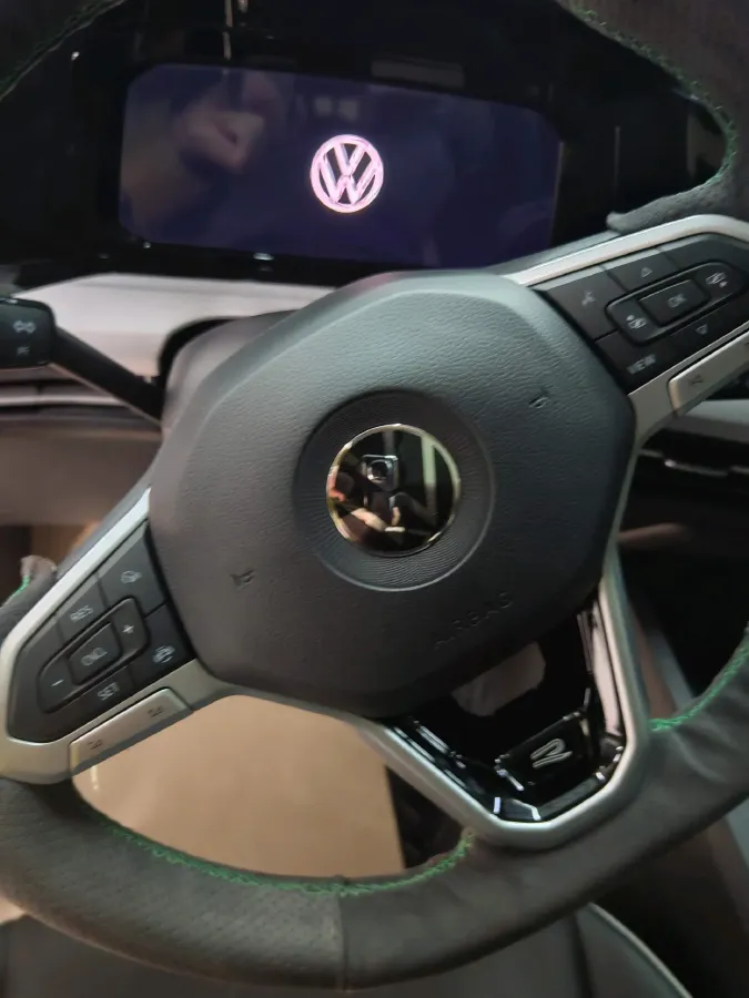 2021 Volkswagen Golf 1.4T 150HP L4 7DCT,autocango,china used car exporter,china ev exporter,chinese used car exporter,chinese used ev exporter