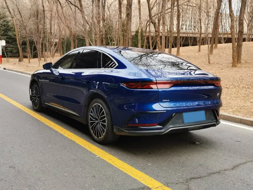 2022 Volkswagen Tiguan L 2.0T 186HP L4 7DCT,autocango,china used car exporter,china ev exporter,chinese used car exporter,chinese used ev exporter