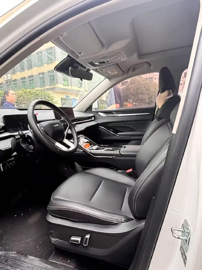 2024 Haval H6 1.5T 184HP L4 7DCT,autocango,china used car exporter,china ev exporter,chinese used car exporter,chinese used ev exporter