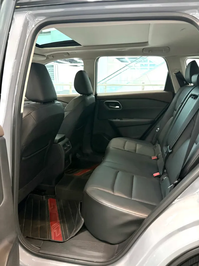 2021 Nissan X-Trail 1.5T 204HP L3 CVT,autocango,china used car exporter,china ev exporter,chinese used car exporter,chinese used ev exporter