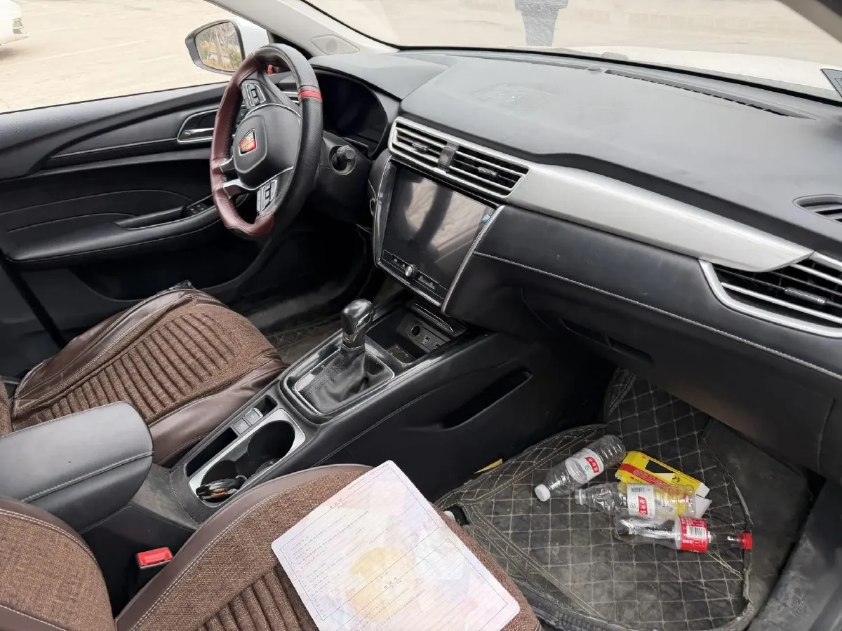 2020 Roewe i5 1.5L 120HP L4 CVT,autocango,china used car exporter,china ev exporter,chinese used car exporter,chinese used ev exporter