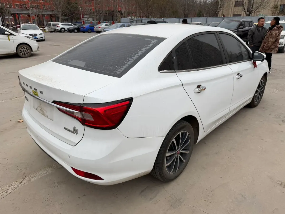2020 Roewe i5 1.5L 120HP L4 CVT,autocango,china used car exporter,china ev exporter,chinese used car exporter,chinese used ev exporter