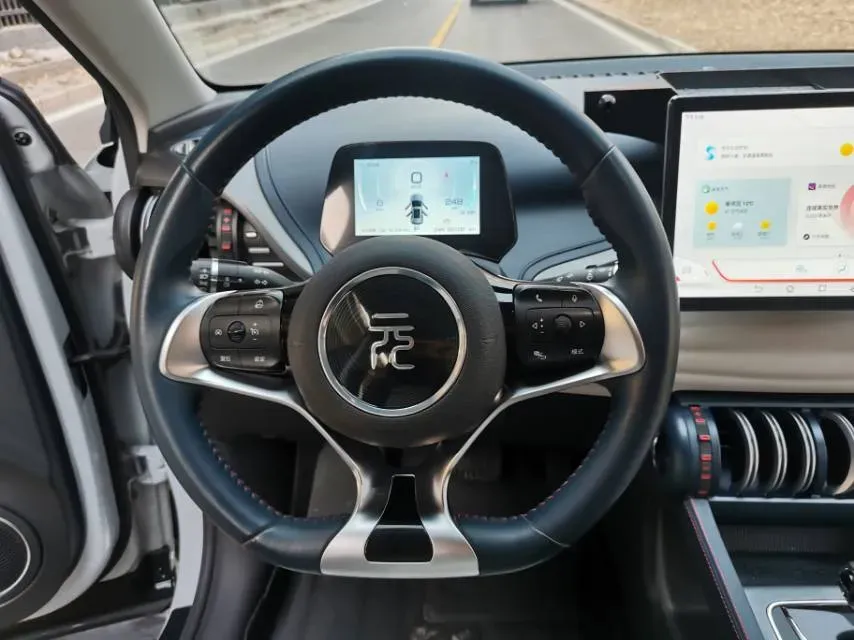 2022 Hycan Z03 BEV 64.23KWH,autocango,china used car exporter,china ev exporter,chinese used car exporter,chinese used ev exporter