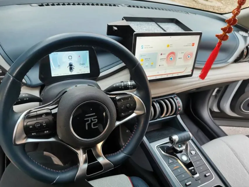 2022 Hycan Z03 BEV 64.23KWH,autocango,china used car exporter,china ev exporter,chinese used car exporter,chinese used ev exporter