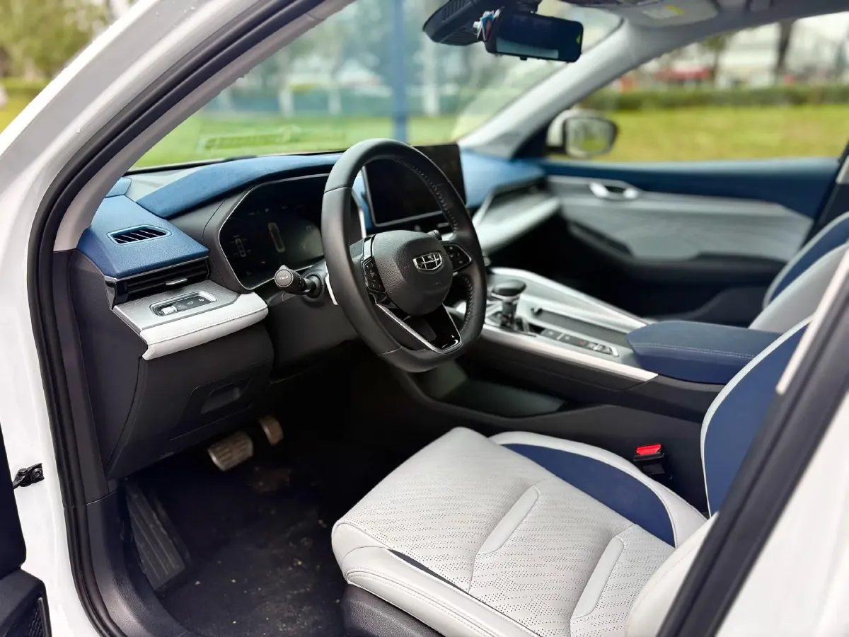 2021 Geely Preface 2.0T 190HP L4 7DCT,autocango,china used car exporter,china ev exporter,chinese used car exporter,chinese used ev exporter