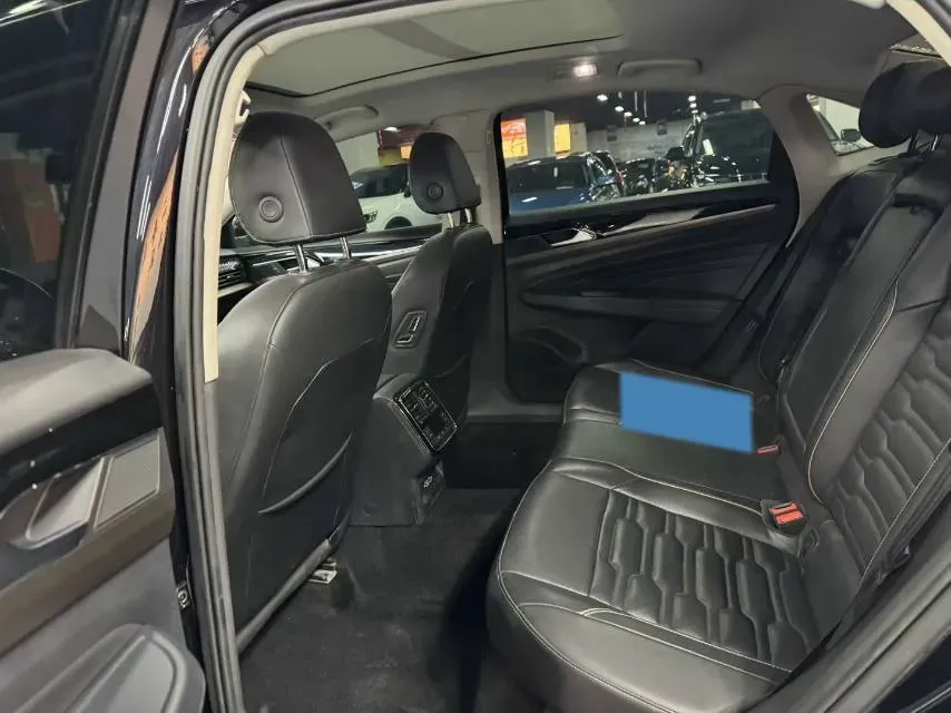 2019 Skoda Kodiak 2.0T 186HP L4 7DCT,autocango,china used car exporter,china ev exporter,chinese used car exporter,chinese used ev exporter