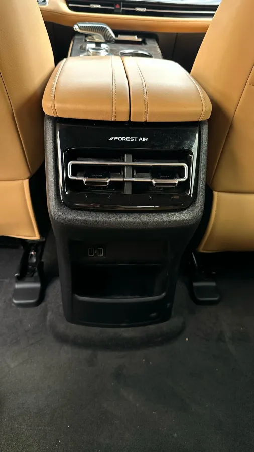 2021 ChangAn UNI-K 2.0T 233HP L4 8AT,autocango,china used car exporter,china ev exporter,chinese used car exporter,chinese used ev exporter