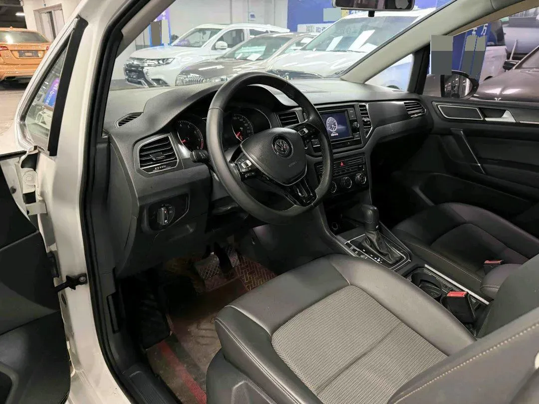 2018 Volkswagen Golf Sportsvan 1.4T 131HP L4 7DCT,autocango,china used car exporter,china ev exporter,chinese used car exporter,chinese used ev exporter