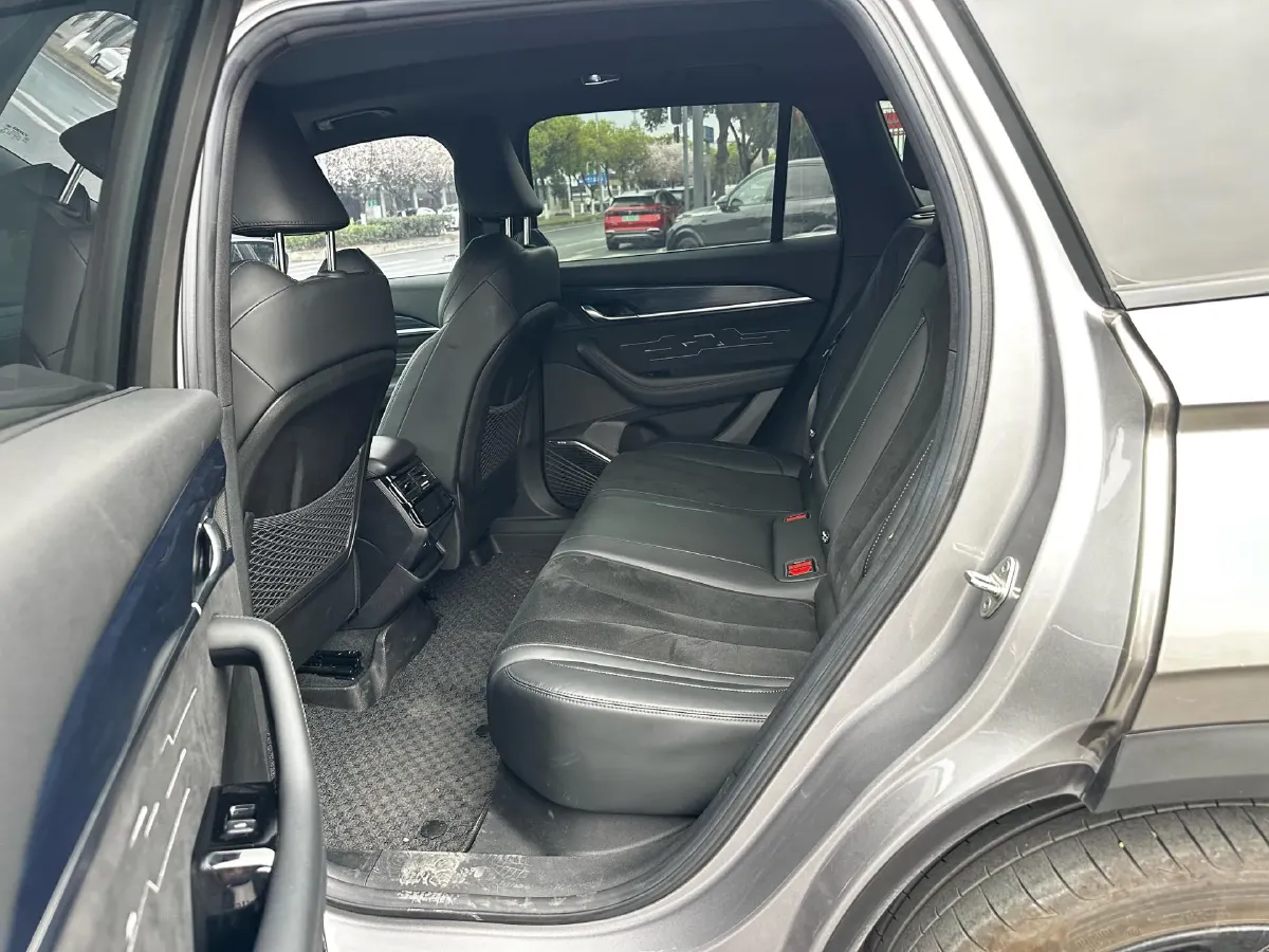 2024 Geely Monjaro 2.0T 238HP L4 8AT,autocango,china used car exporter,china ev exporter,chinese used car exporter,chinese used ev exporter