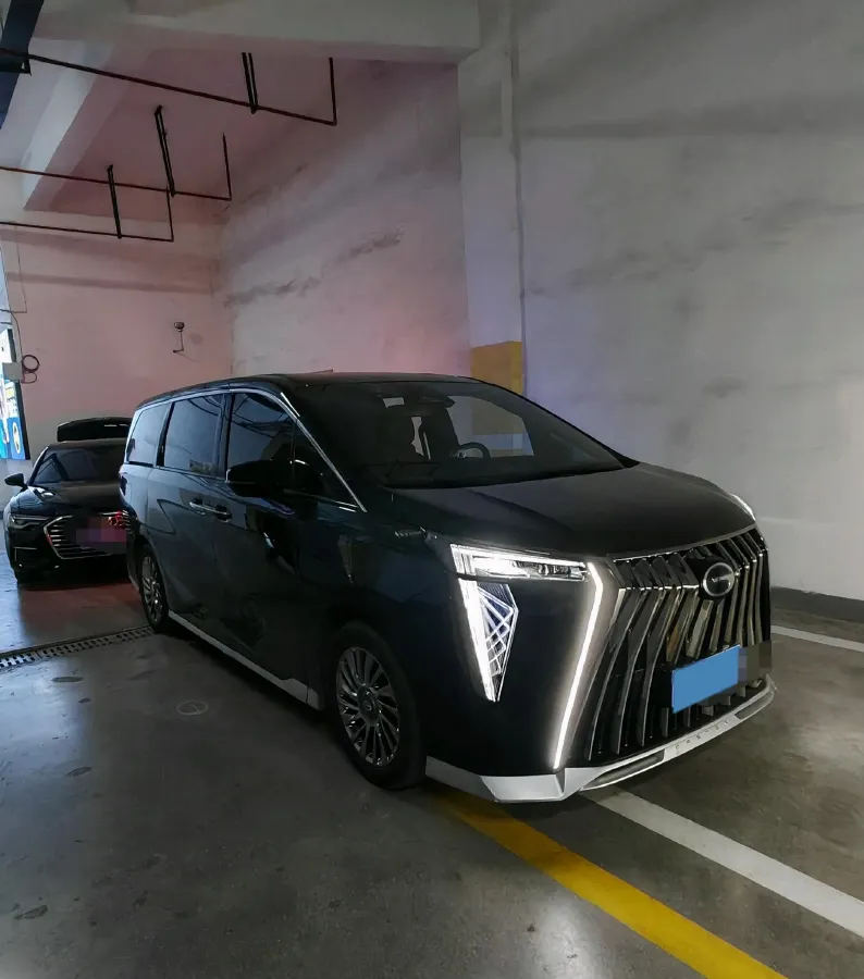 2025 GAC Trumpchi M8 2.0T 190HP L4 2DHT Hybrid,autocango,china used car exporter,china ev exporter,chinese used car exporter,chinese used ev exporter