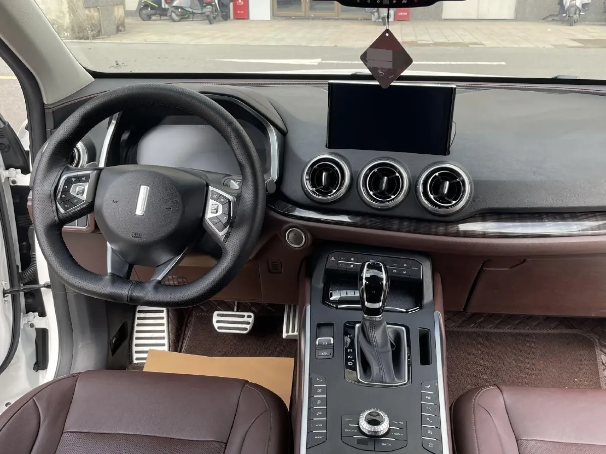 2017 WEY VV5 2.0T 197HP L4 7DCT,autocango,china used car exporter,china ev exporter,chinese used car exporter,chinese used ev exporter