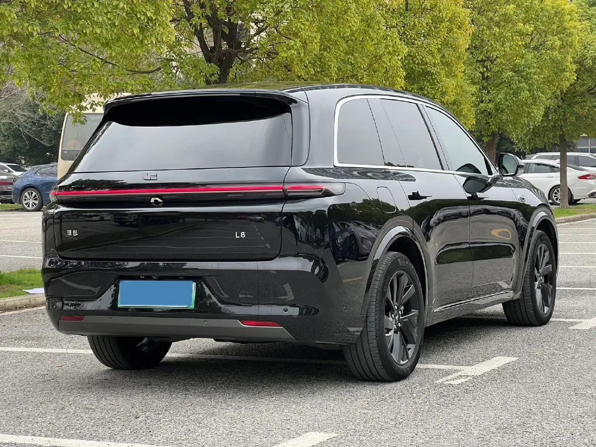 2023 Li L8 Range Extended 154HP REEV 40.9KWH,autocango,china used car exporter,china ev exporter,chinese used car exporter,chinese used ev exporter