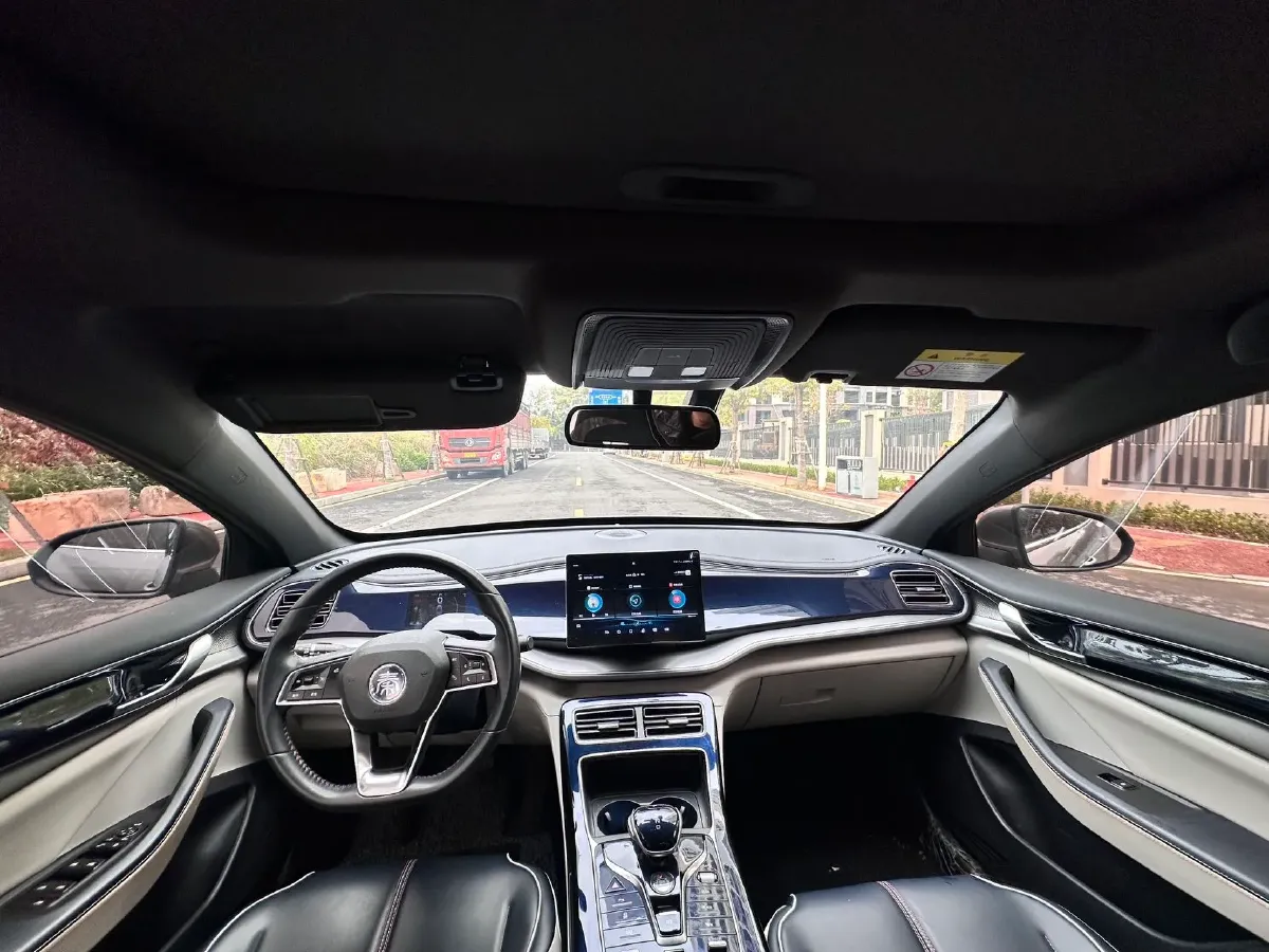 2021 Haval F7 1.5T 169HP L4 7DCT,autocango,china used car exporter,china ev exporter,chinese used car exporter,chinese used ev exporter