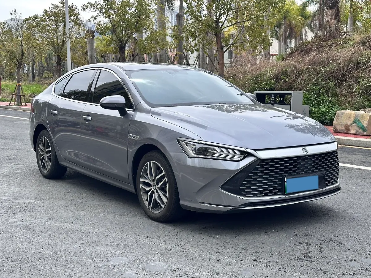 2021 Haval F7 1.5T 169HP L4 7DCT,autocango,china used car exporter,china ev exporter,chinese used car exporter,chinese used ev exporter