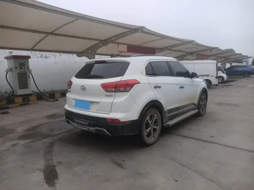 2017 Hyundai ix25 1.6L 125HP L4 6AT,autocango,china used car exporter,china ev exporter,chinese used car exporter,chinese used ev exporter