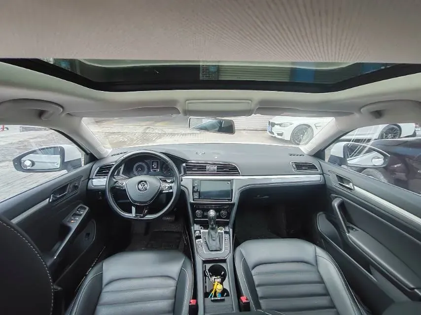 2019 Volkswagen Passat 1.4T 150HP L4 7DCT,autocango,china used car exporter,china ev exporter,chinese used car exporter,chinese used ev exporter