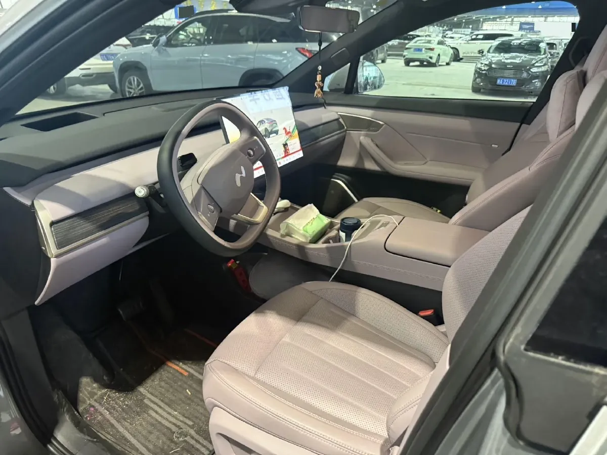 2024 ONVO L60 BEV 60KWH,autocango,china used car exporter,china ev exporter,chinese used car exporter,chinese used ev exporter