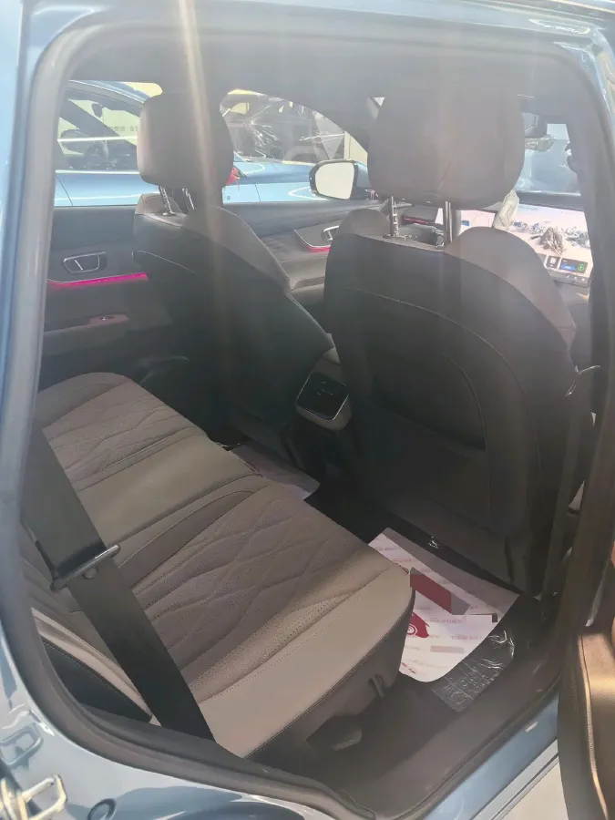 2025 Chery Tiggo8 PLUS C-DM 1.5T 156HP L4 1DHT PHEV,autocango,china used car exporter,china ev exporter,chinese used car exporter,chinese used ev exporter