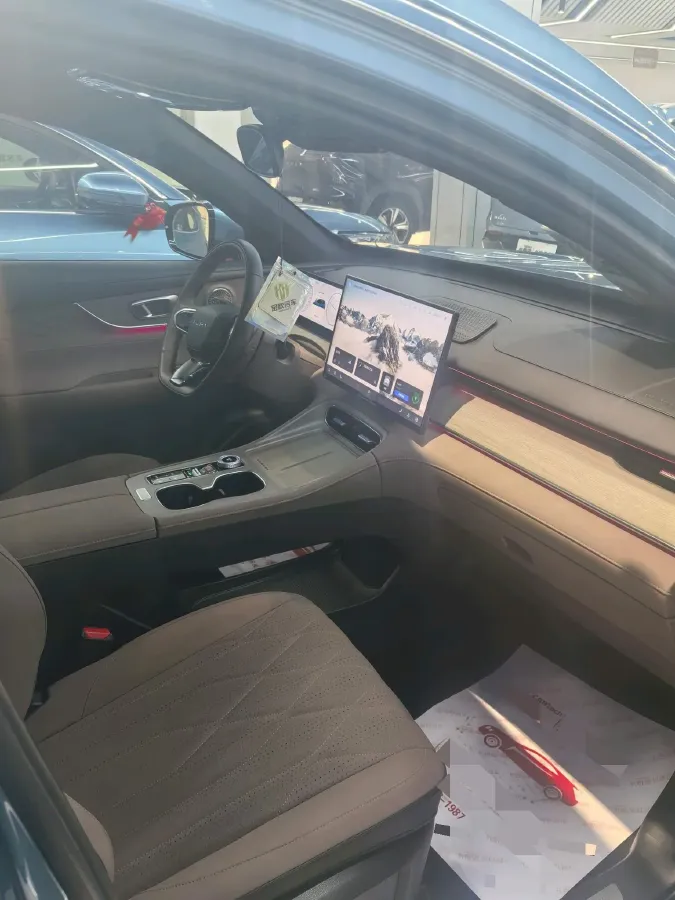 2025 Chery Tiggo8 PLUS C-DM 1.5T 156HP L4 1DHT PHEV,autocango,china used car exporter,china ev exporter,chinese used car exporter,chinese used ev exporter