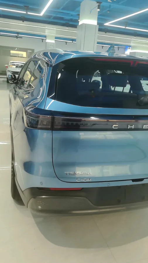 2025 Chery Tiggo8 PLUS C-DM 1.5T 156HP L4 1DHT PHEV,autocango,china used car exporter,china ev exporter,chinese used car exporter,chinese used ev exporter