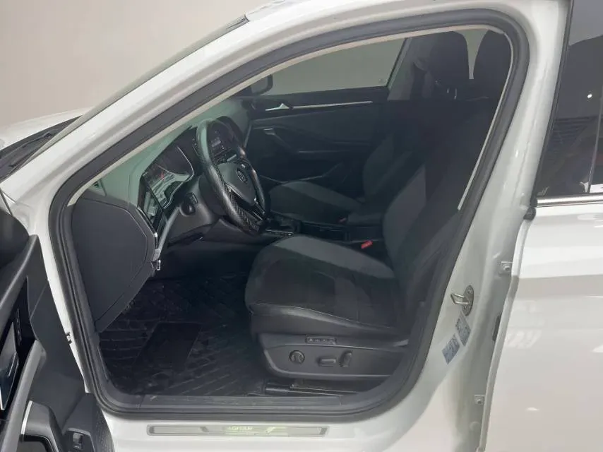 2019 Luxgen Grand 7 MPV 2.0T 188HP L4 6AT,autocango,china used car exporter,china ev exporter,chinese used car exporter,chinese used ev exporter