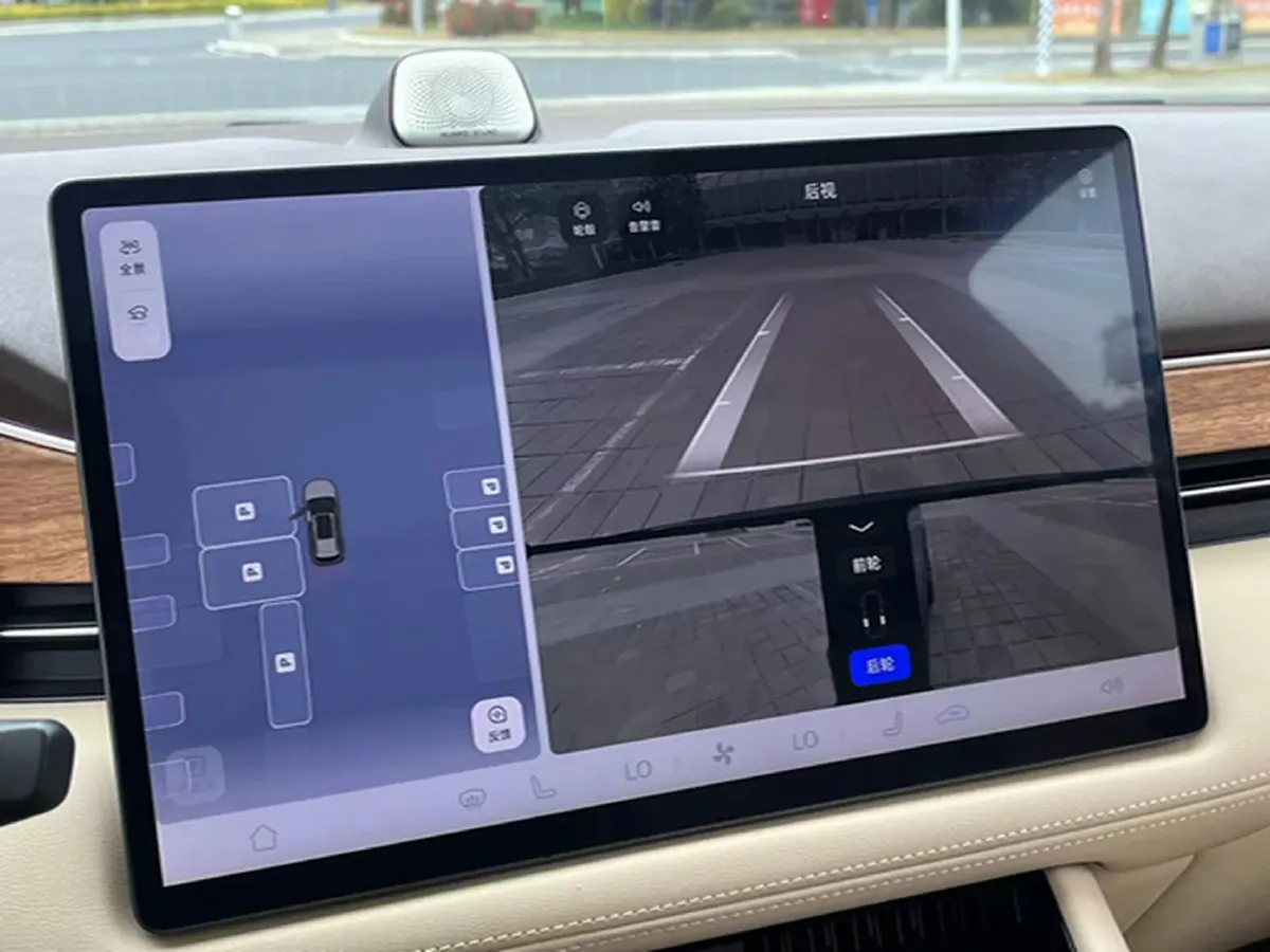 2024 AITO AITO M7 1.5T 152HP L4 REEV 40KWH,autocango,china used car exporter,china ev exporter,chinese used car exporter,chinese used ev exporter