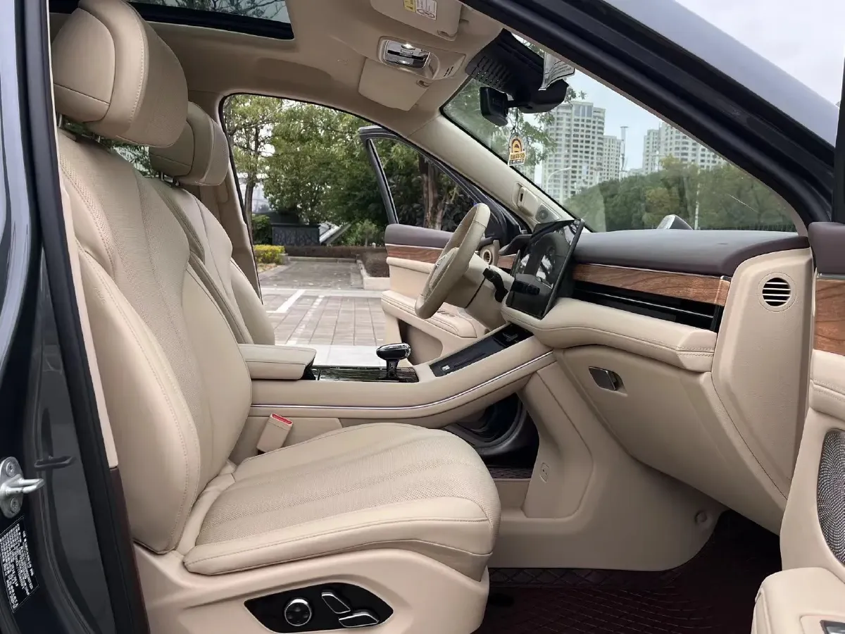 2024 AITO AITO M7 1.5T 152HP L4 REEV 40KWH,autocango,china used car exporter,china ev exporter,chinese used car exporter,chinese used ev exporter