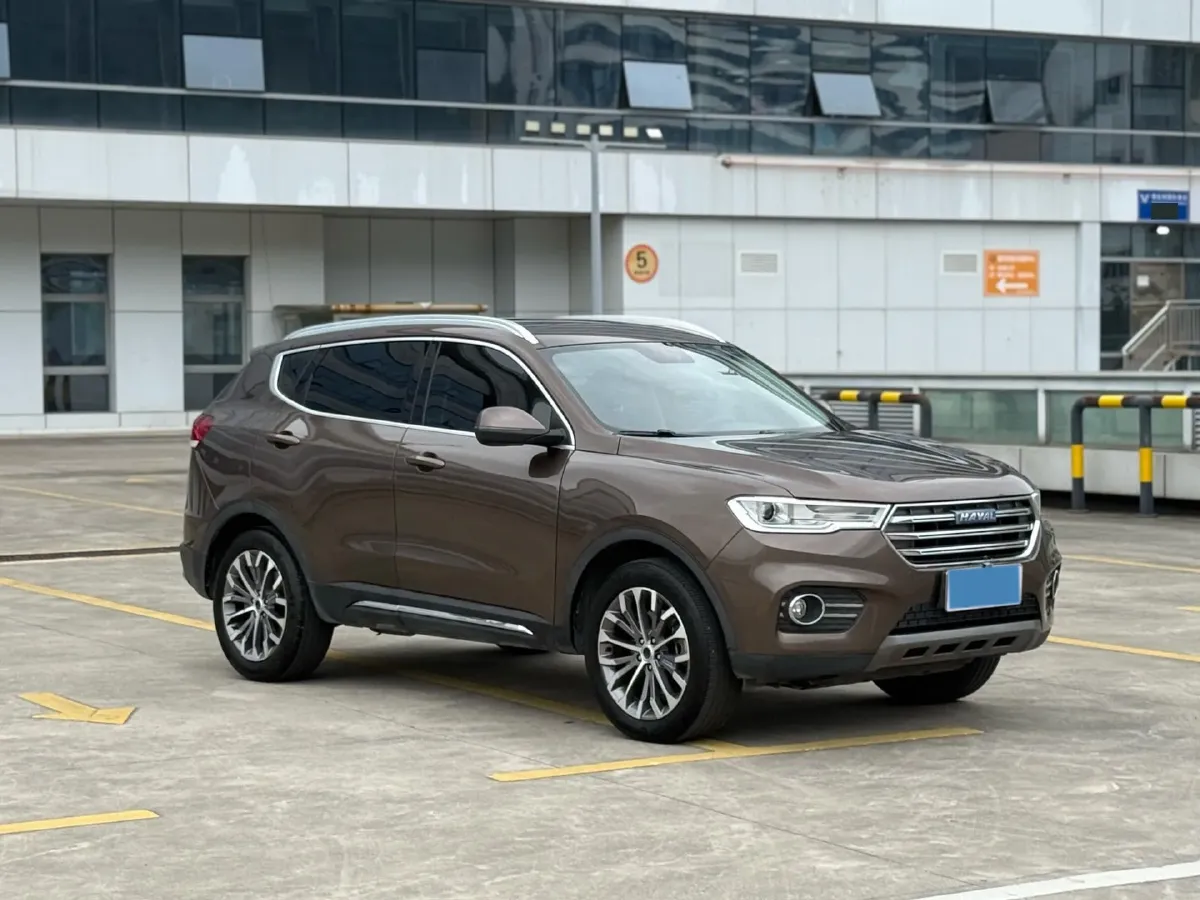 2017 Haval H6 2.0T 197HP L4 7DCT,autocango,china used car exporter,china ev exporter,chinese used car exporter,chinese used ev exporter