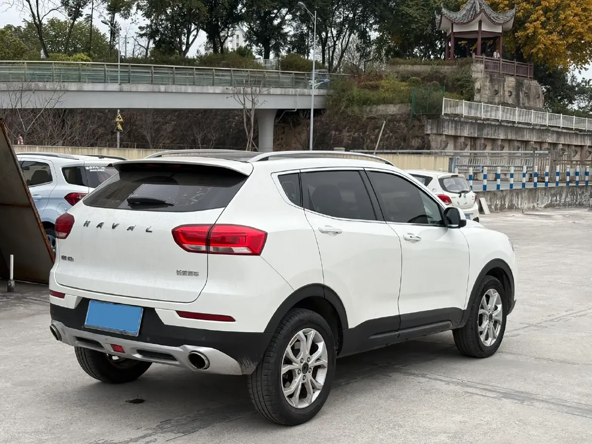 2018 Haval H2s 1.5T 150HP L4 7DCT,autocango,china used car exporter,china ev exporter,chinese used car exporter,chinese used ev exporter