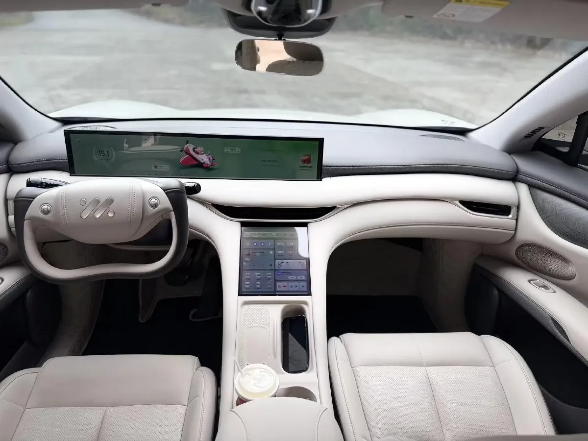 2025 IM LS6 BEV 75KWH,autocango,china used car exporter,china ev exporter,chinese used car exporter,chinese used ev exporter