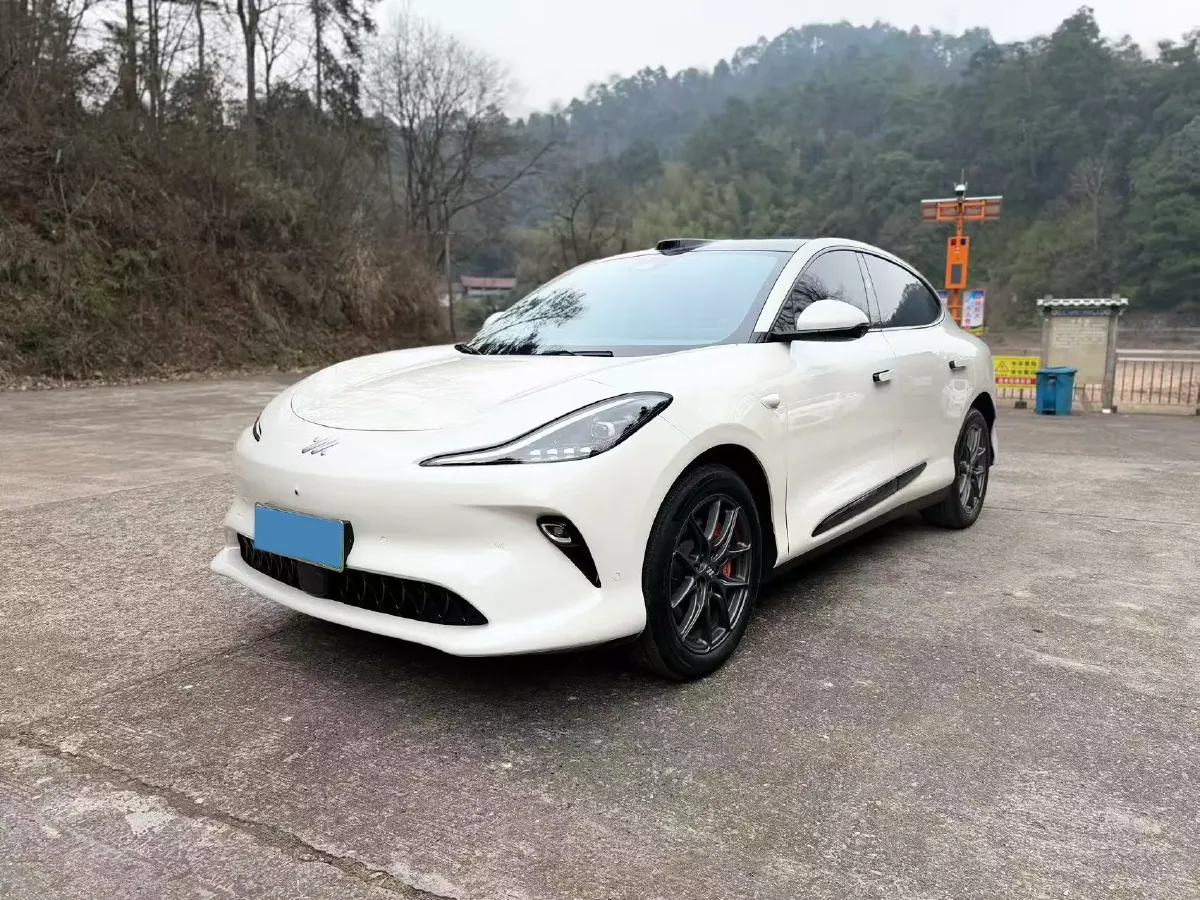 2025 IM LS6 BEV 75KWH,autocango,china used car exporter,china ev exporter,chinese used car exporter,chinese used ev exporter