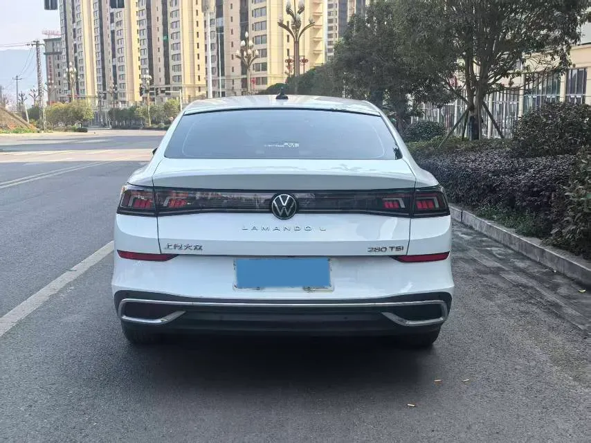 2024 Volkswagen Lamando 1.4T 150HP L4 7DCT,autocango,china used car exporter,china ev exporter,chinese used car exporter,chinese used ev exporter